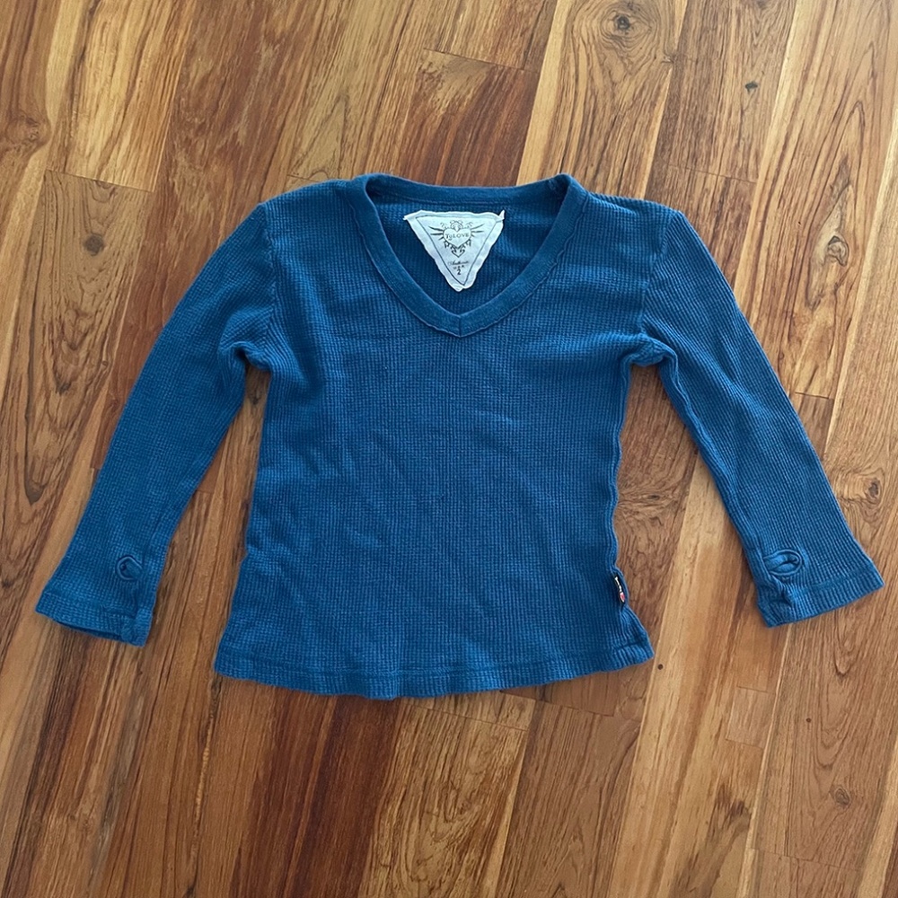 Kids T2 Love Thermal V Neck Long Sleeve Tee Size 2